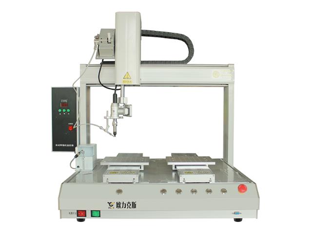 自動焊錫機(jī) 自動焊錫機(jī)